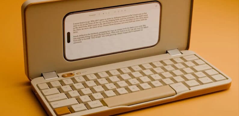 Transformer Case Turns iPhone Into Retro Typing Machine